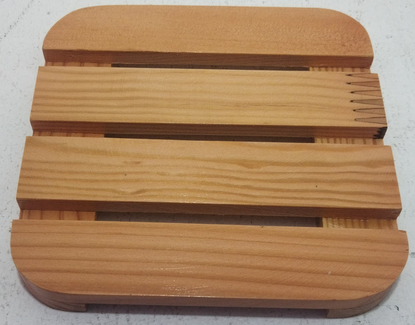 Wooden Trivet Rounded Edge